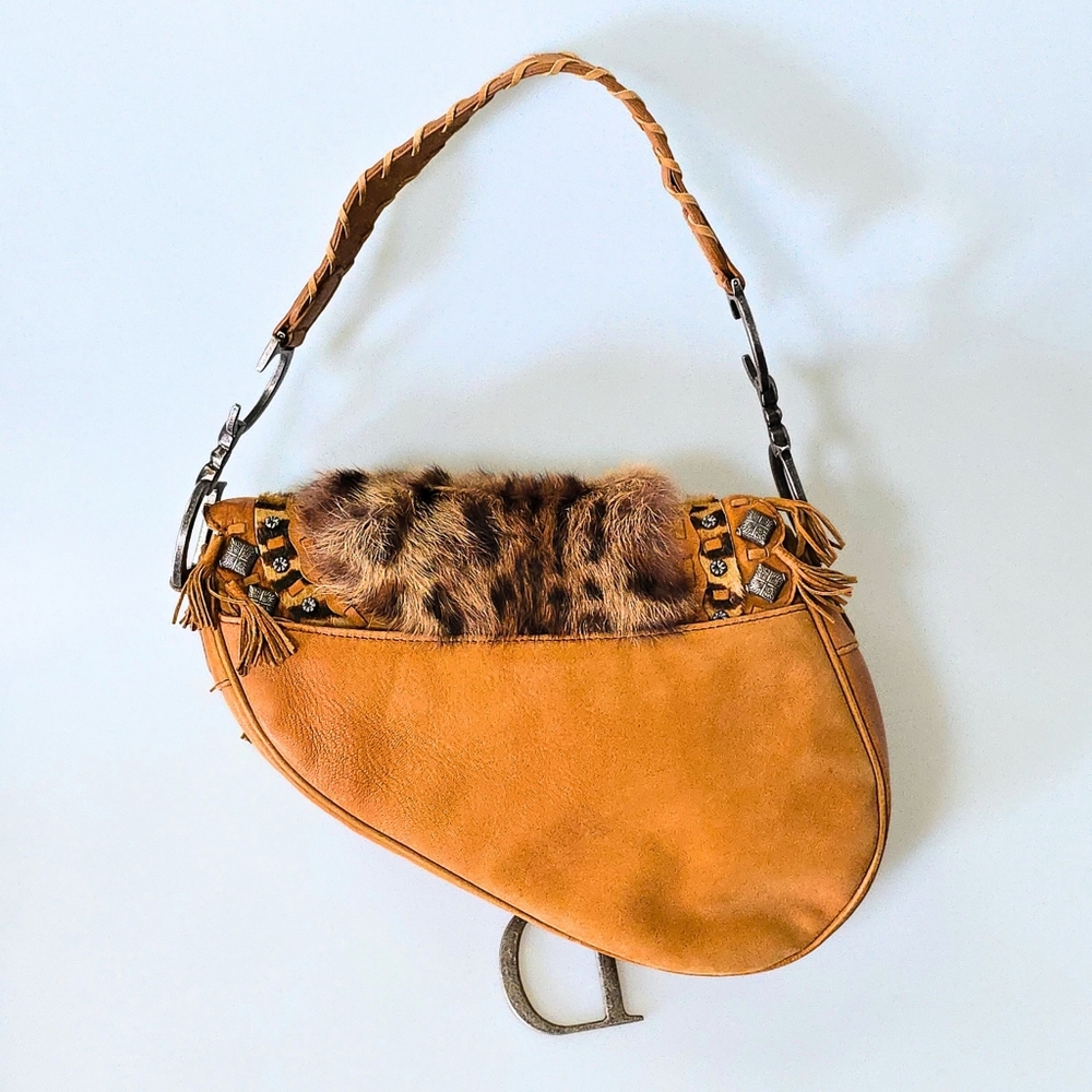 Dior Saddle Bag Limited Edition Studded Fur Trim - Picture 3 of 16